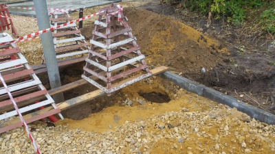 Лужа - 4 - остановка.jpg